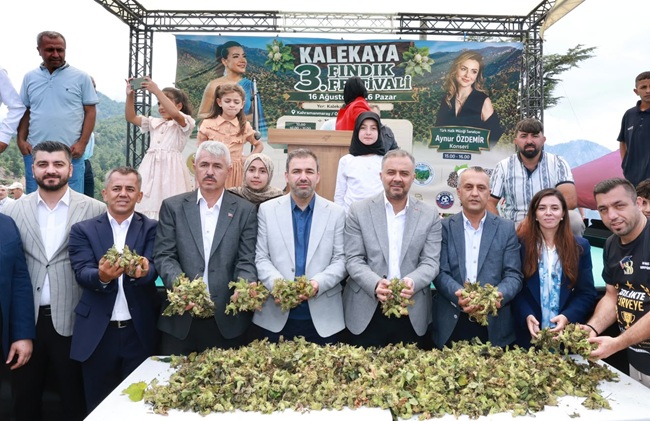 Onikişubat Belediye Başkanı Hanifi Toptaş, Kahramanmaraş’ın Karadeniz’i olarak anılan Kalekaya