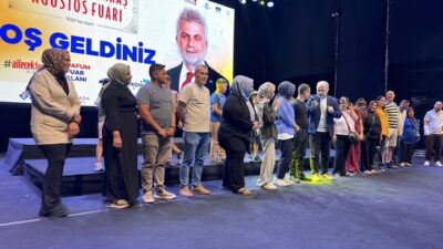 Büyükşehir Belediyesinin Uluslararası Geleneksel Ağustos Fuarı, üçüncü gününde de renkli