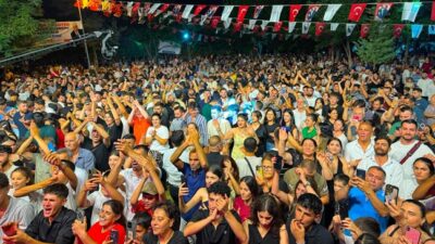 Pazarcık Belediyesi’nin bu yıl üçüncüsünü düzenlediği Birlik ve Dayanışma Konseri,