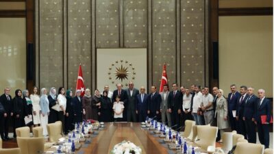 Kahramanmaraş’ta Ayser Çalık Ortaokulu’nda yaşanan menfur saldırıda şehit olan öğretmen