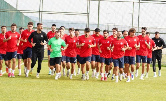  Kahramanmaraş Akedaş İstiklalspor’un 2026-2027 sezonu hazırlıkları kapsamında Afyon’da gerçekleştirdiği 14