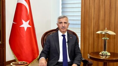 Kahramanmaraş Valisi Mükerrem Ünlüer, 30 Ağustos Zafer Bayramı dolayısıyla yayımladığı