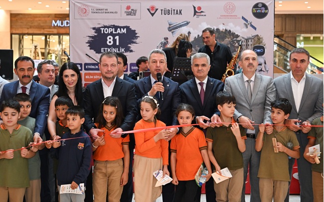 Kahramanmaraş’ta bilim ve teknoloji meraklılarını bir araya getiren BİLİMFEST Kahramanmaraş,