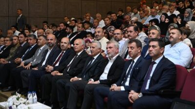 15 Temmuz Şehitler İmam Hatip Ortaokulu’nda İslami İlimler Mezuniyet Programına