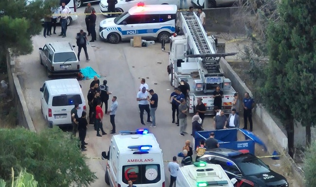 Kahramanmaraş’ın Onikişubat ilçesinde meydana gelen silahlı olayda, kimliği henüz belirlenemeyen