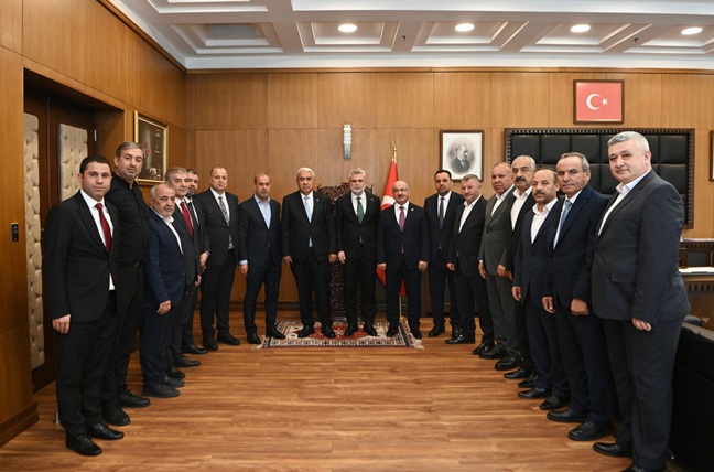 KMESOB Başkanı Kuybu ve yönetimini