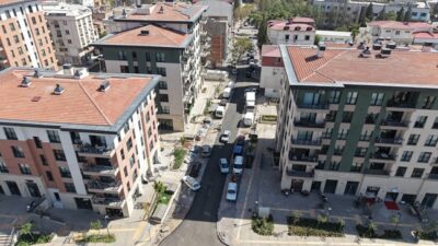 Büyükşehir Belediyesi, Dulkadiroğlu Yenişehir Mahallesi’nde tamamlanan altyapı çalışmalarının ardından sokak