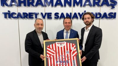 Kahramanmaraş Akedaş İstiklalspor Kulüp Başkanı Ahmet Gülpak ve yönetim kurulu