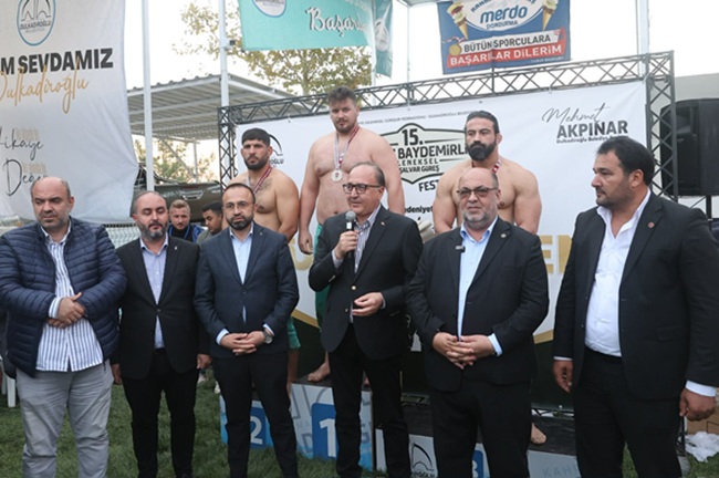Bertiz Baydemirli’de Er Meydanı Coşkuyla Tamamlandı! Başpehlivanlar Belli Oldu