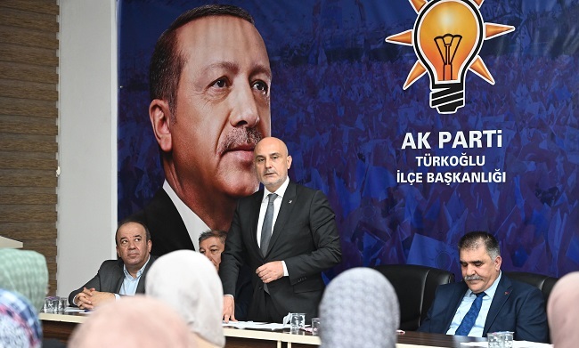 AK Parti Türkoğlu İlçe Danışma Toplantısı’nda teşkilat çalışmaları ve ilçenin