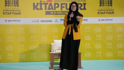 11. Uluslararası Kahramanmaraş Kitap Fuarı, dokuzuncu gününde Kanadalı yazar Jenny