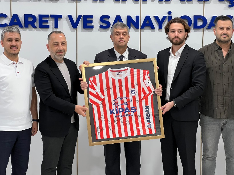 KMTSO Meclis Başkanı Mahmut Arıkan,