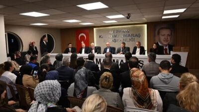 AK Parti Kahramanmaraş İl Başkanlığı, Onikişubat İlçe Danışma Toplantısı’nı geniş