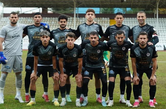 TFF 2. Ligde mücadele eden