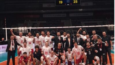 AXA Sigorta Kupa Voley’de grup aşamasını lider tamamlayarak çeyrek finale
