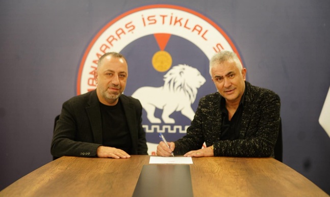 Akedaş Kahramanmaraş İstiklalspor, teknik direktör değişikliğine giderek takımın başına Türk